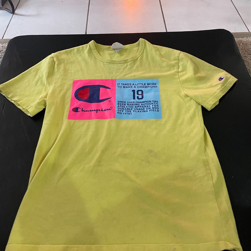 Champion vintage style T-shirt